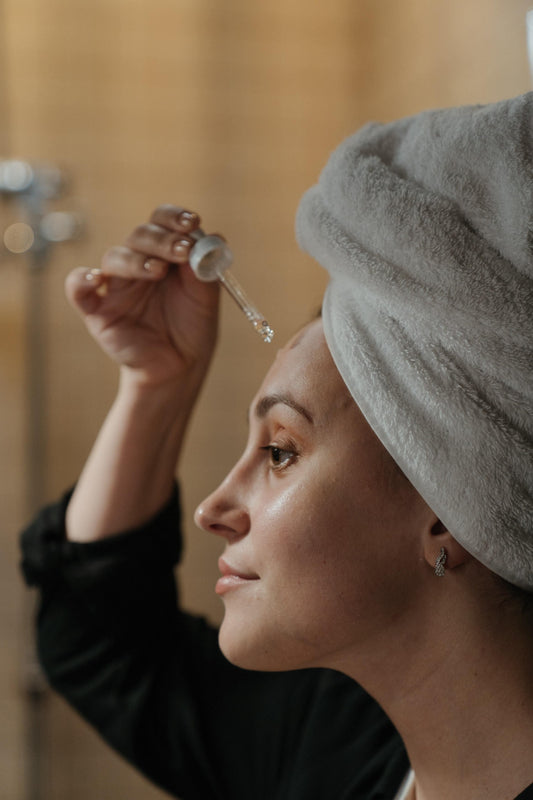 No squeezing! We teach you how to treat your acne the right way! - Beauty You